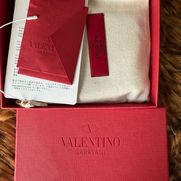 Authentic Valentino Garavani Red Studded Leather Wallet - Picture 7 of 12